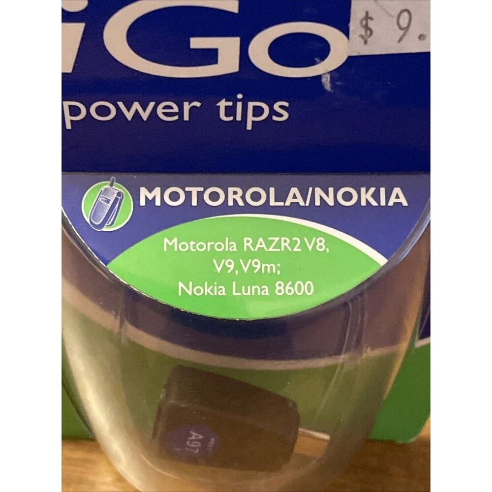 iGo Power Tips A97 Adapter For Motorola RAZR2 V8 V9 V9m Nokia Luna 8600